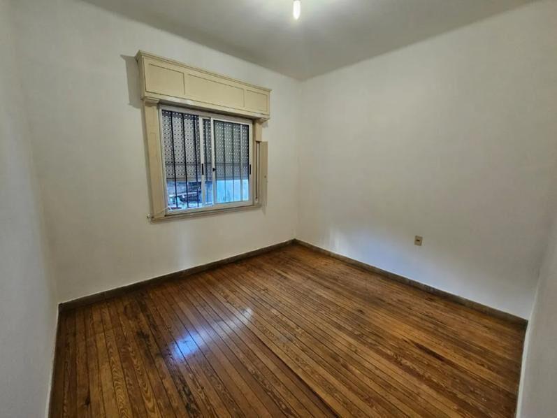 Venta apartamento de 3 dormitorios, 2 baños y patio con par