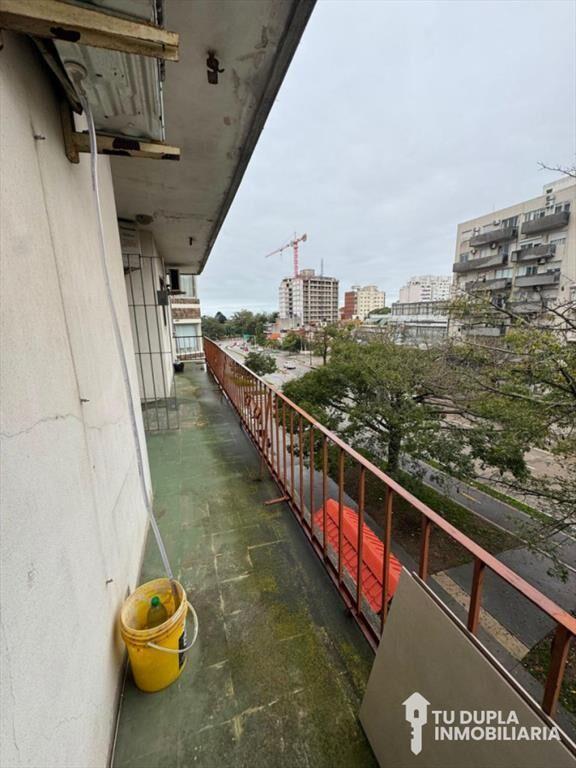 Venta Apartamento 3 dormitorios + terraza La Blanqueada