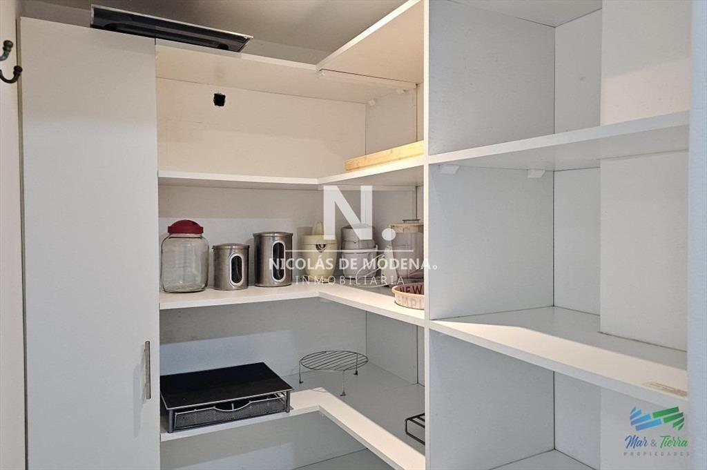 Edificio de 3 dormitorios en Punta del Este primera línea