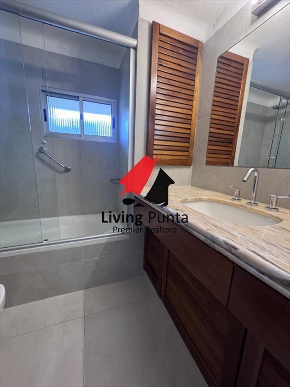 Hermosa planta en venta