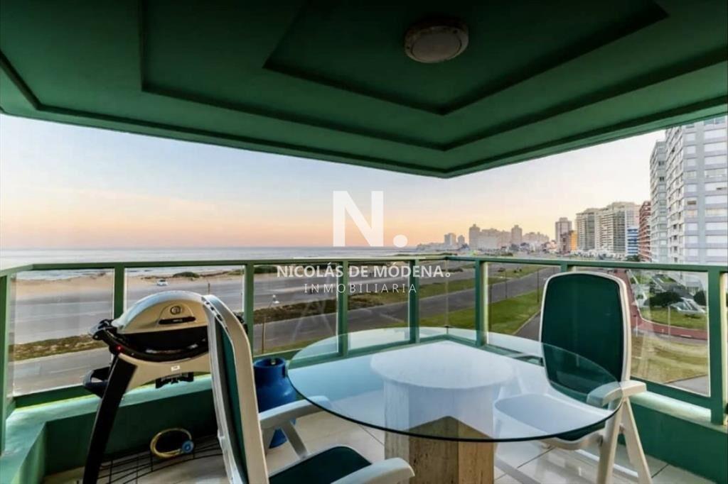 Venta apartamento 3 dormitorios Punta del Este
