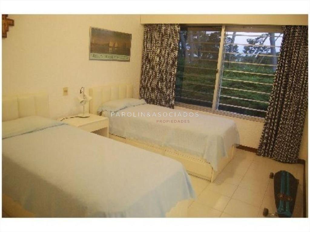 Casa en venta de 4 dormitorios en el Golf, Punta