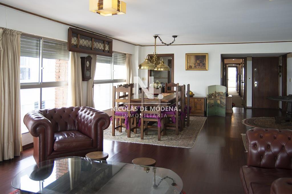 Departamento en venta, 3 dormitorios con linda al