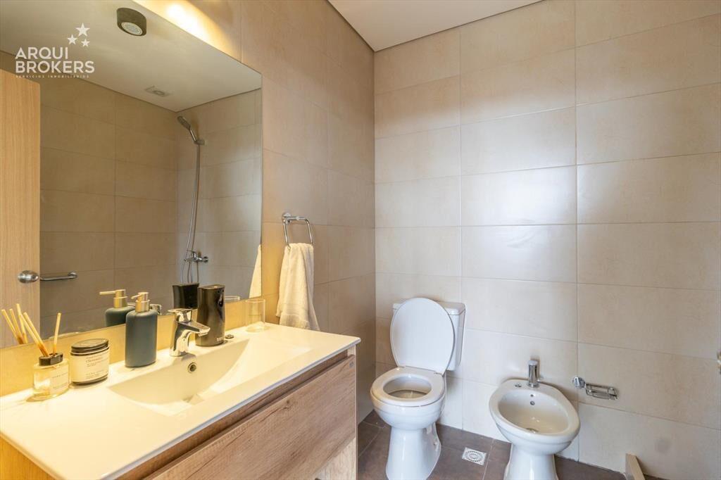 Venta apartamento dos dormitorios en Capurro - 3101b