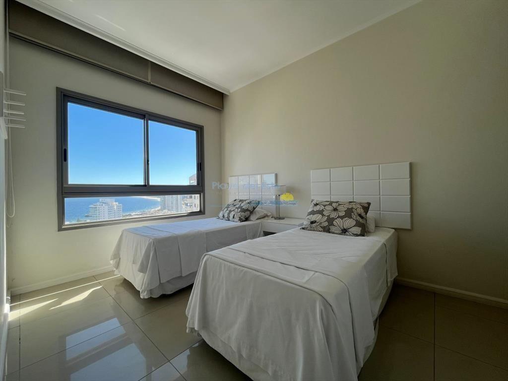 Penthhouse en Torre Imperiale de 3 Dormitorios ,