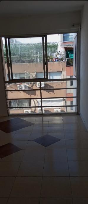 Alquiler de Monoambiente piso 7 en Cordón