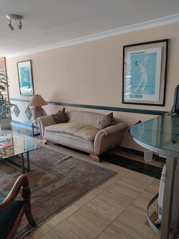 Alquiler Apartamento de dos dormitorios amueblado en punta