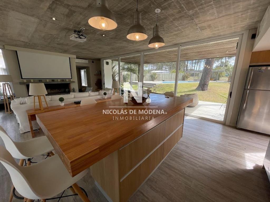 Casa en venta de 3 dormitorios con Amplio JardÃn