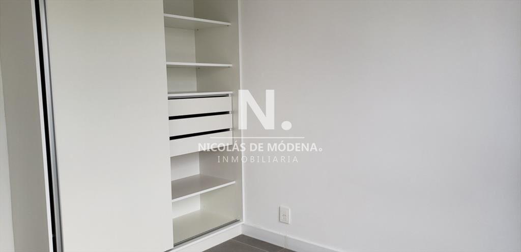 En venta apartamento de 2 dormitorios en Aidy del