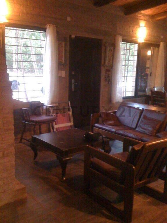 Venta Casa Guazuvirá viejo:2 dormitorios. Barbacoa.5 cuad...
