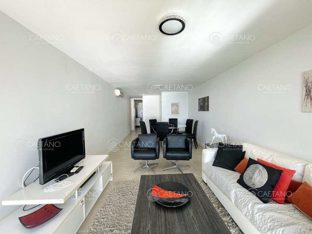 Venta apartamento 2 dormitorios. Punta Ballena,