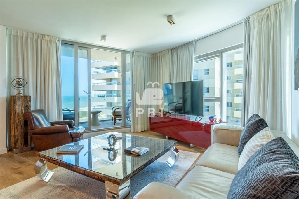 Residencia Premium en la Brava con Vistas - Trump