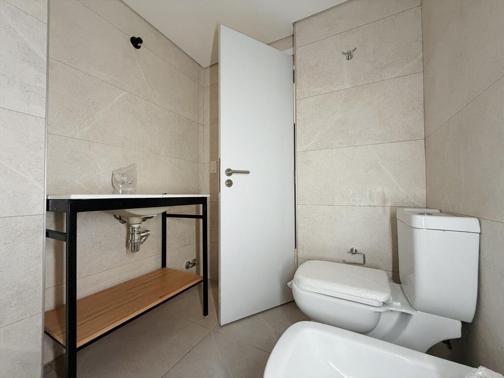 Venta apartamento a estrenar de 1 dormitorio con patio en c