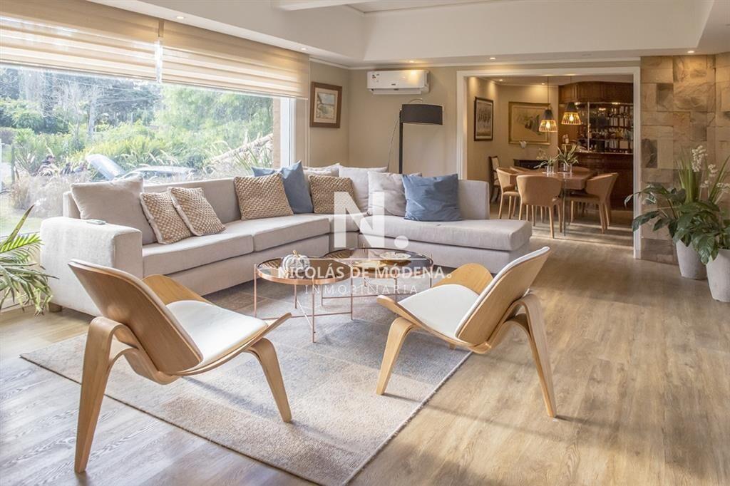 Casa en Venta de 4 dormitorios en San Rafael ,