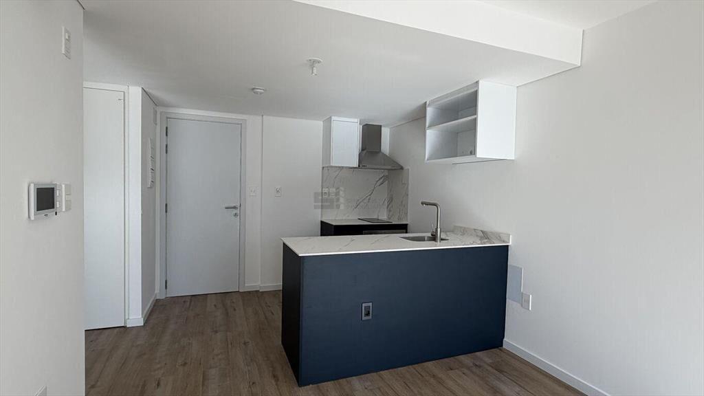 Si Alquila apartamento 1 dormitorio a estrenar balcón Pocit