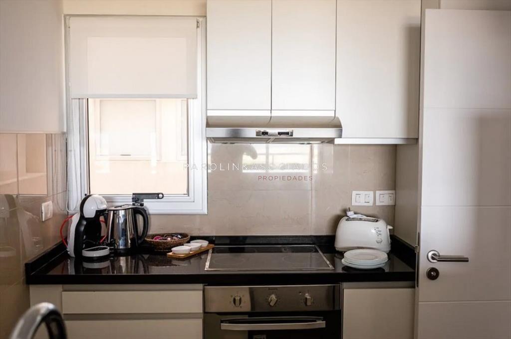 Apartamento en venta de 3 dormitorios con vista