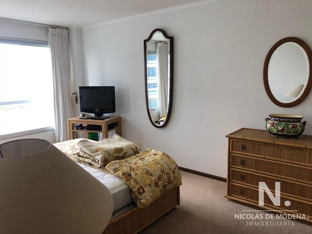 Estrella de Mar, Venta de apartamento frente al mar en pla
