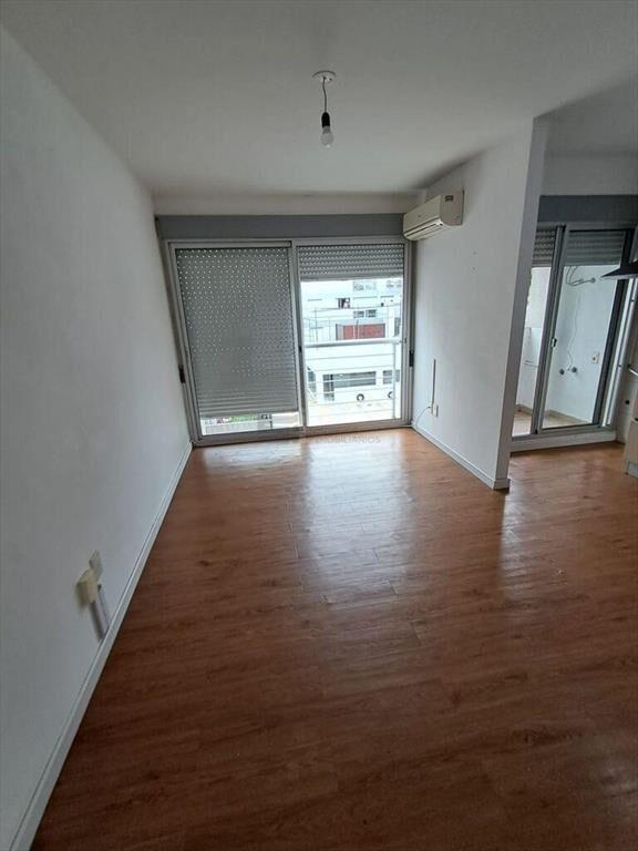 Si vende apartamento 2 dormitorios 1 baño en Unión