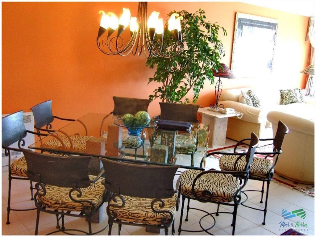 Apartamento en Brava, 3 dormitorios *