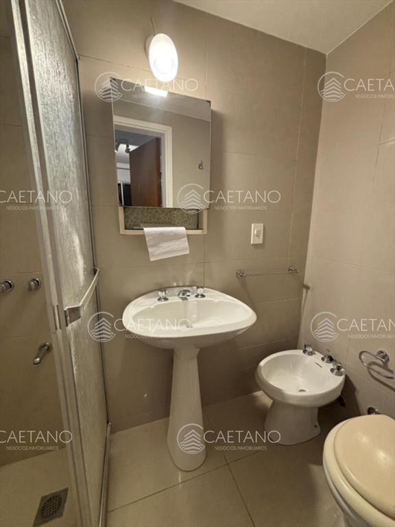 Apartamento en venta, 3 dormitorios. Primera Linea