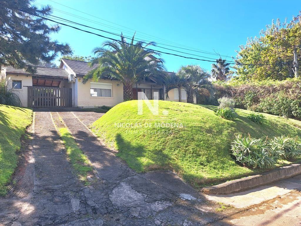 En venta apartamento de 3 dormitorios en Rincon del Indio,