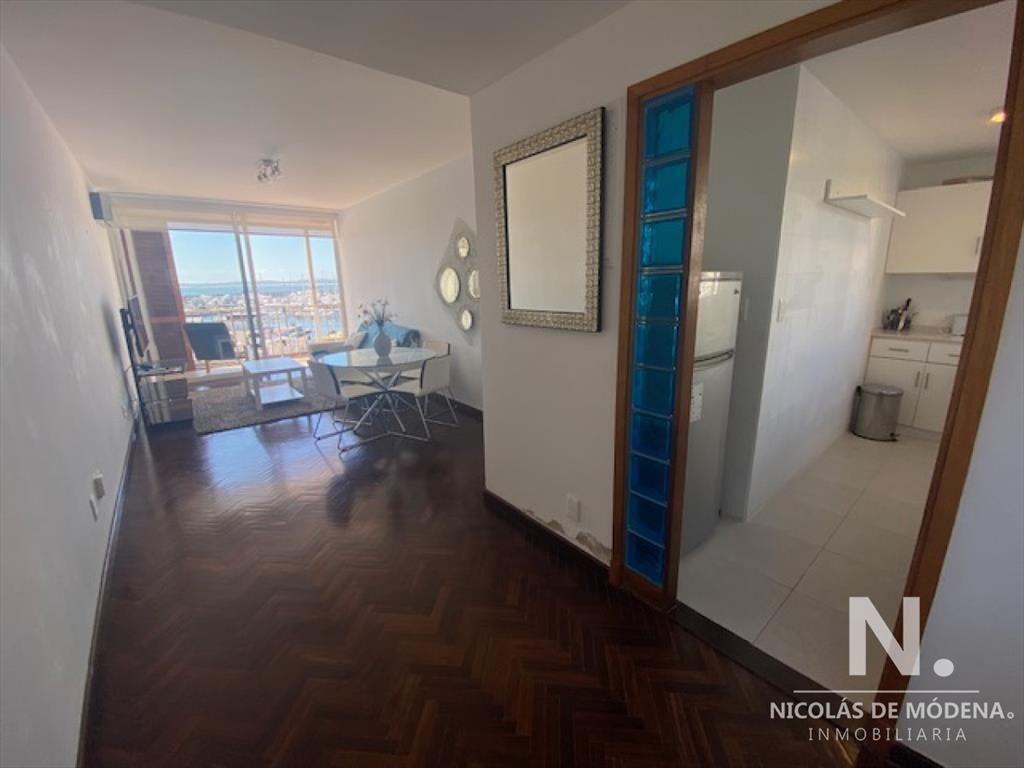 Apartamento frente al puerto - la vista es excelente - Codi