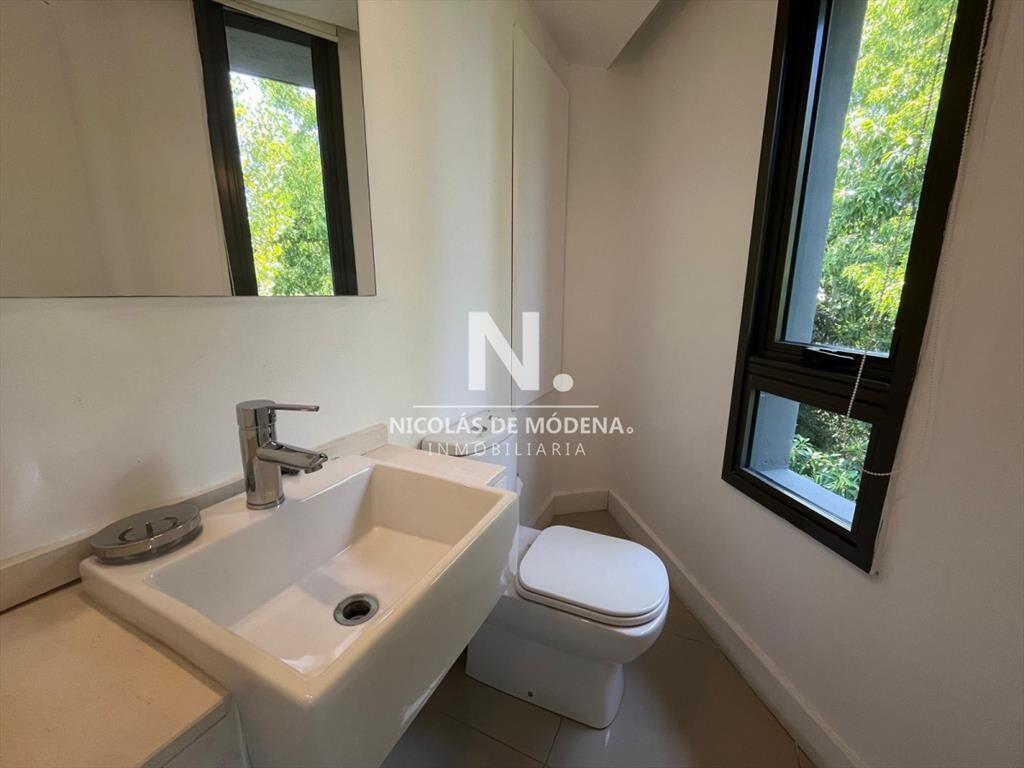 Departamento de 1 dormitorio en venta en zona