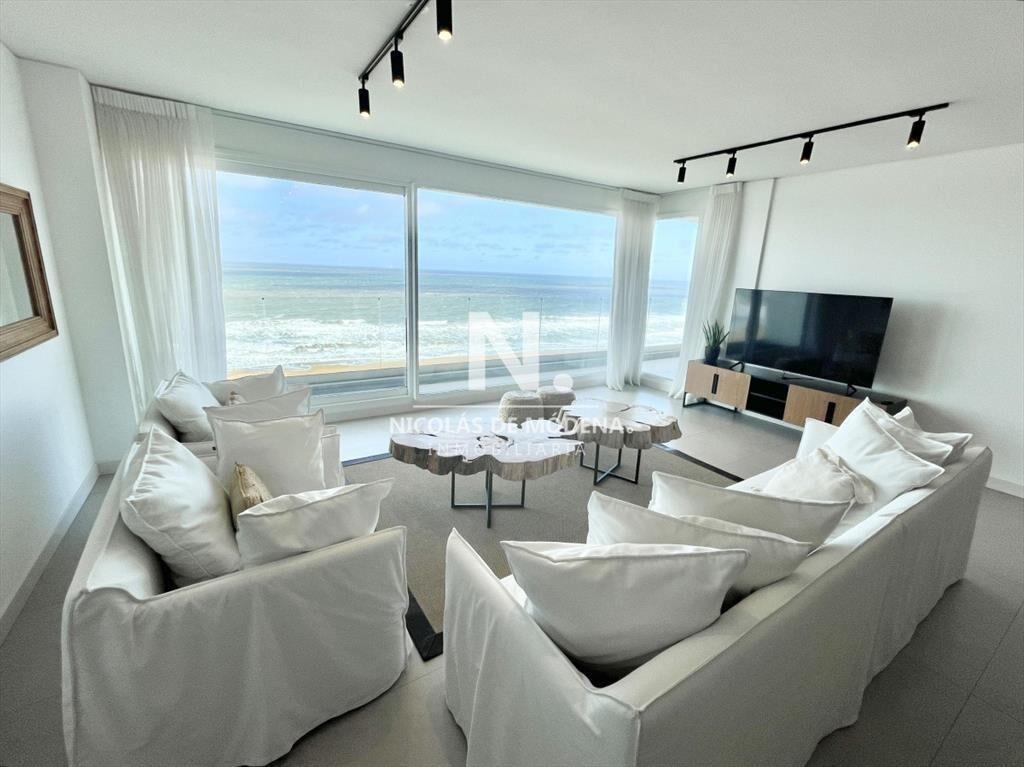 Venta apartamento 3 dormitorios Le parc III Punta