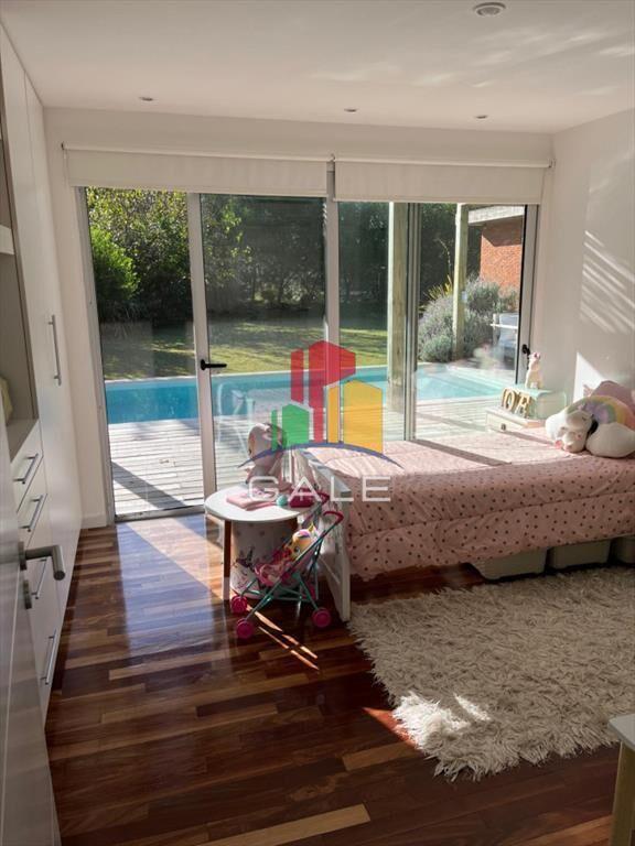 Casa en venta de 3 dormitorios en Punta del Este.