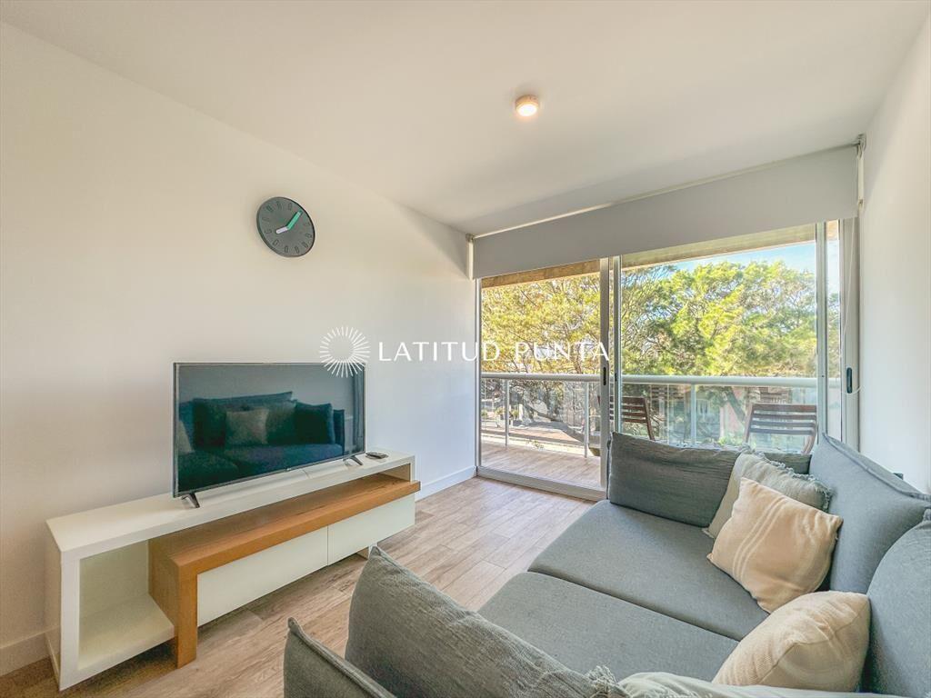 Apartamento en venta con renta anual