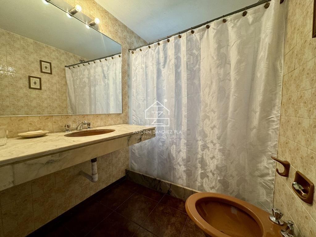 Venta apartamento 2 dormitorios mas dependencia