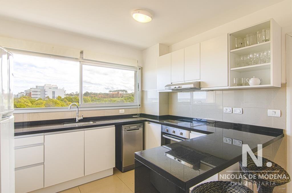 Apartamento Tres Dormitorios en Playa Brava Punta del Este