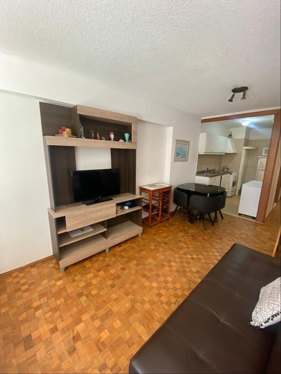 Precioso Apartamento Amueblado En Puerto Del Buceo C/Patio