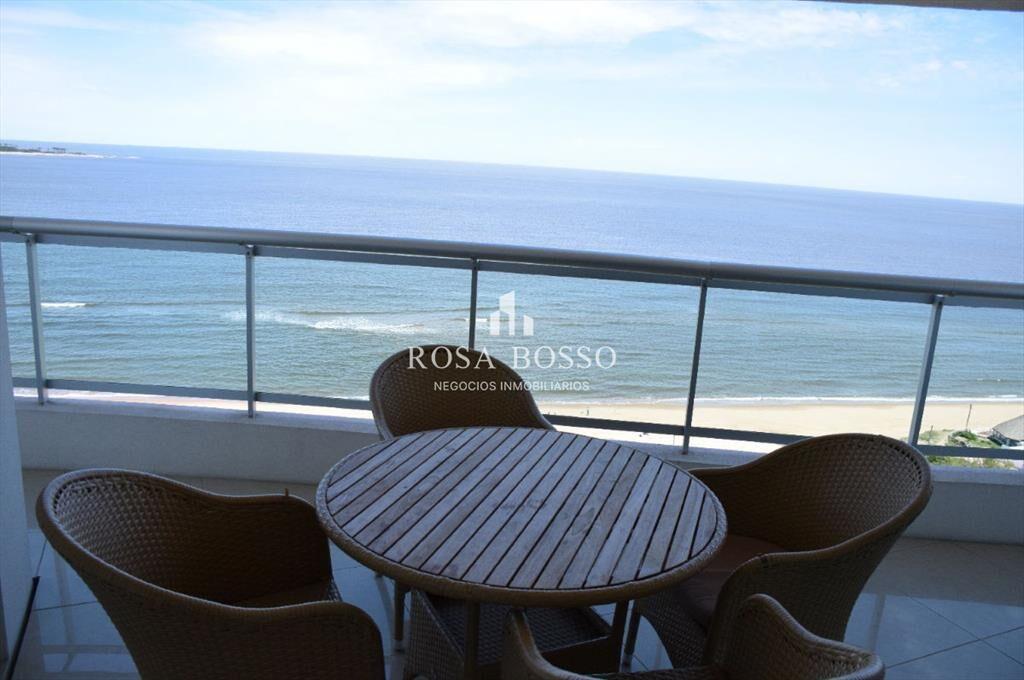 Apartamento en Mansa, 3 dormitorios *
