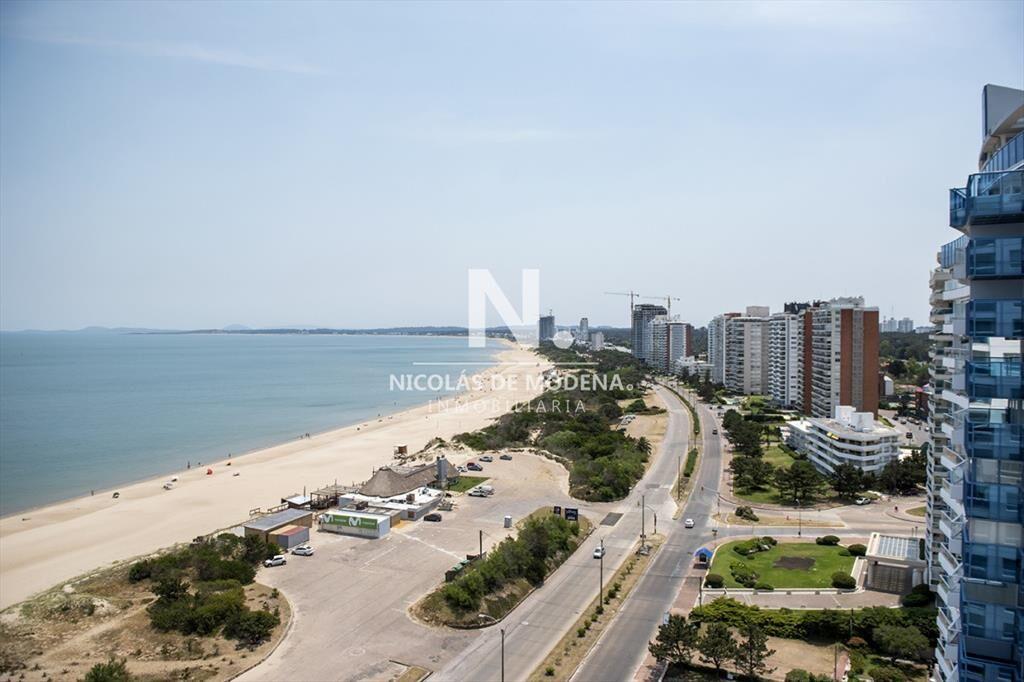 Millenium Tower Punta del Este