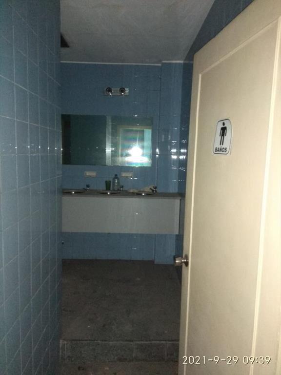 18 y J Herrera y Obes, 386 m2, 9 mts de fte, 1er piso !!