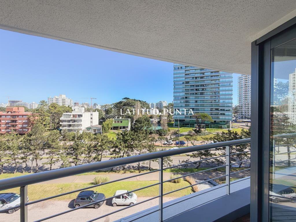 Apartamento en Roosevelt, 3 dormitorios