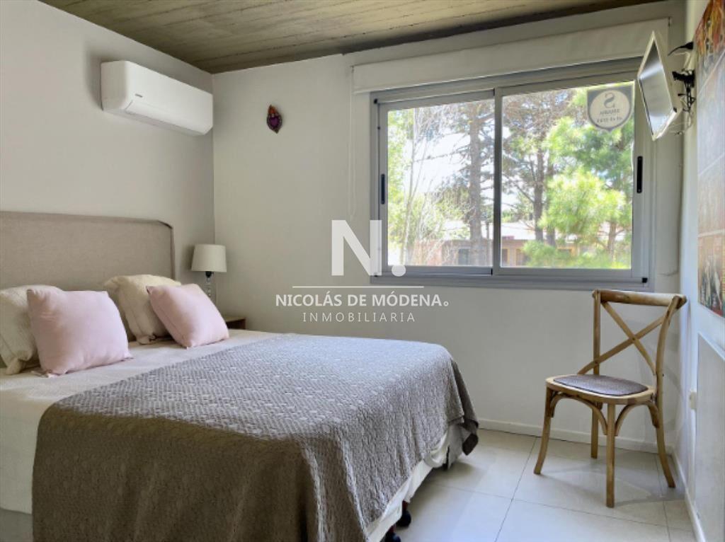 Vende apartamento de 2 dormitorios en Brava- del