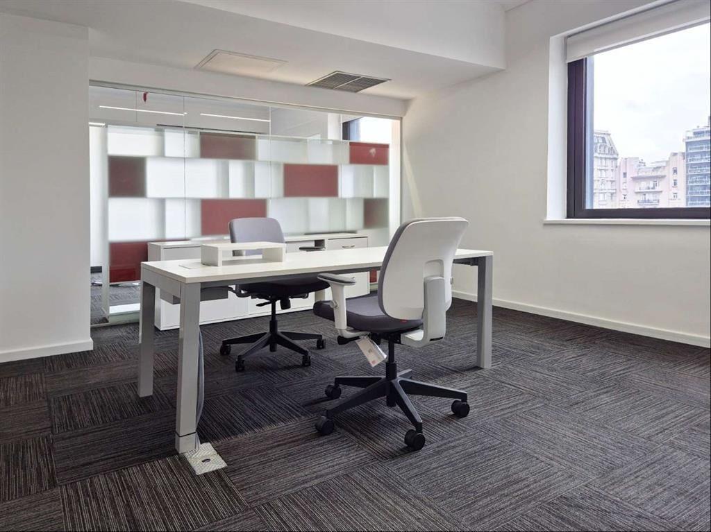 Alquiler Oficinas - Victoria Plaza - Ciudad Vieja