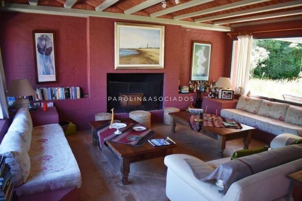 Casa en venta de 3 dormitorios en Rincón del del