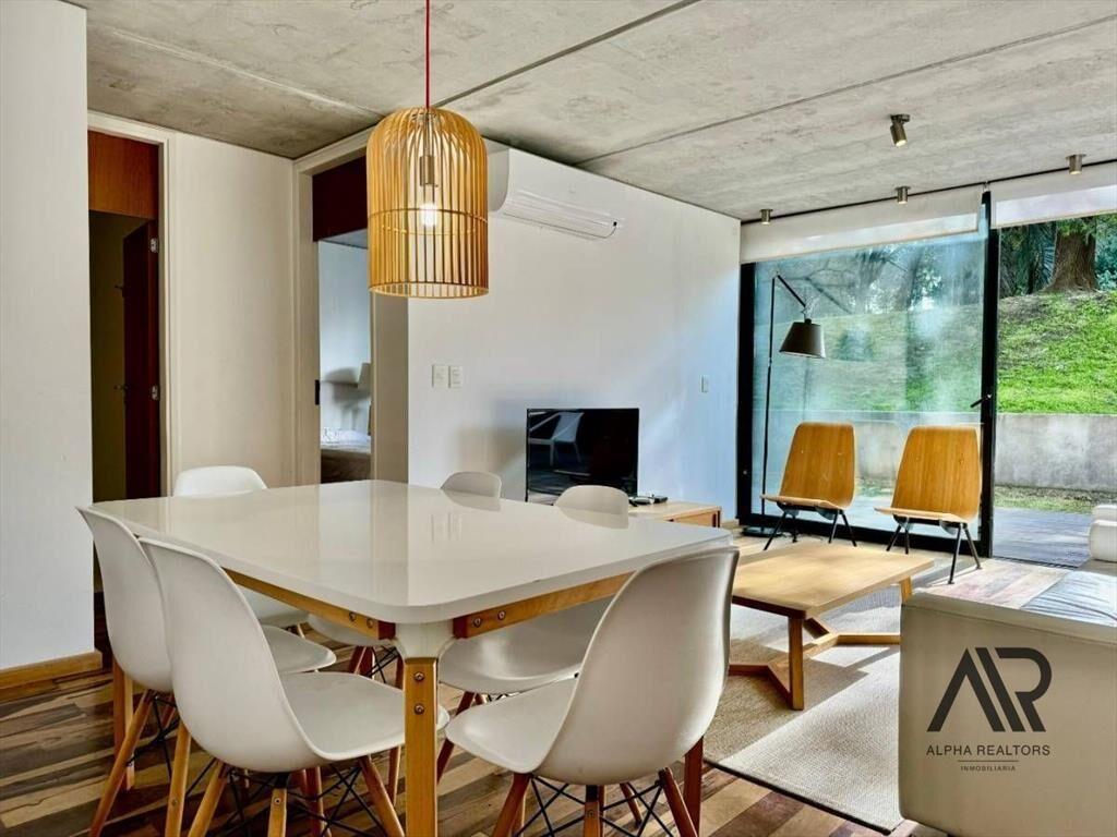 Venta De Moderno Apartamento 2 Dormitorios En Be House, ...