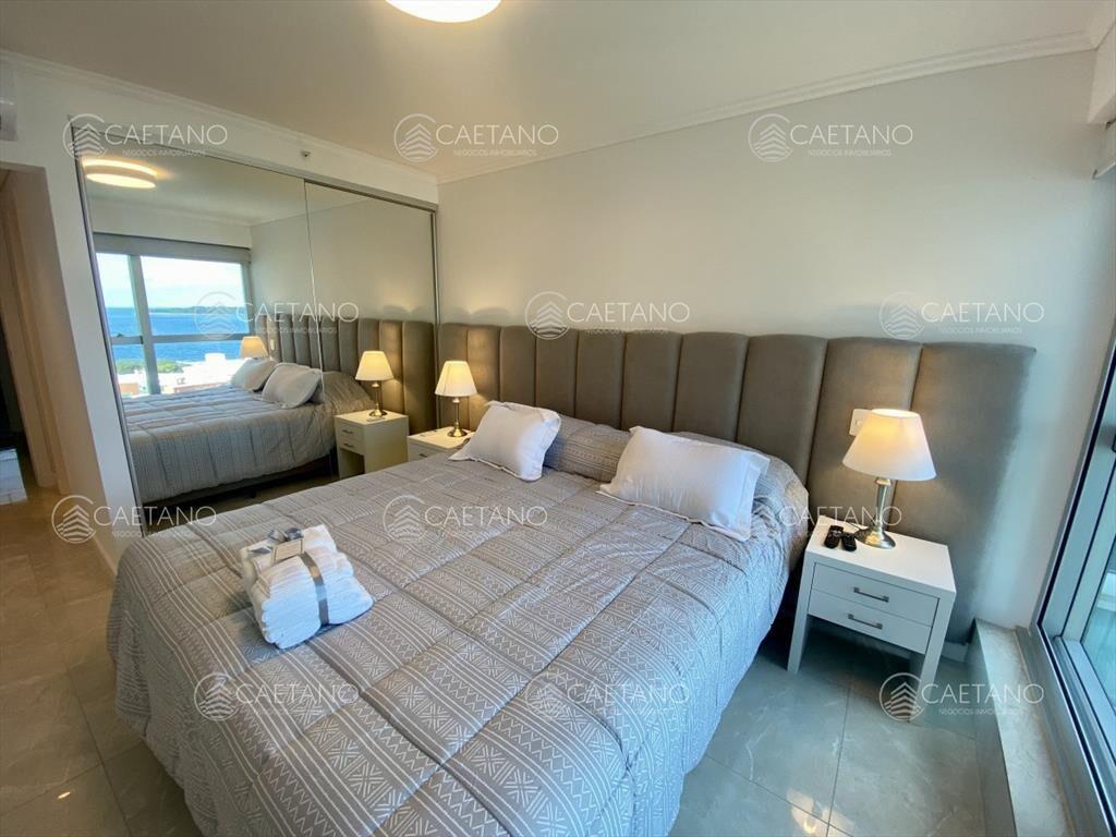 Alquiler anual apartamento 2 dormitorios playa mansa Punta