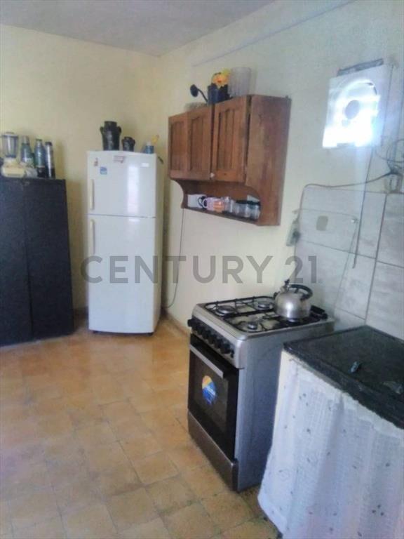 CASA 2 Dormí/2 Cocinas/TERRAZA/ Alquilada¡¡ ACEPTA BANCO/...