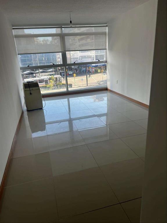 Apartamento monoambiente apto para oficina o vivienda