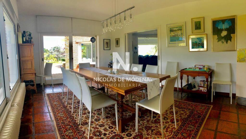 Casa en Pinares a 1 cuadra de la PLAYA!