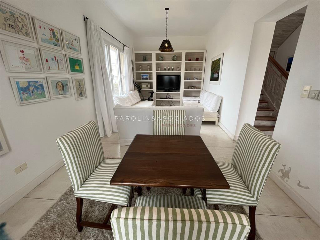 Casa en venta de 4 dormitorios, en la PenÃnsula