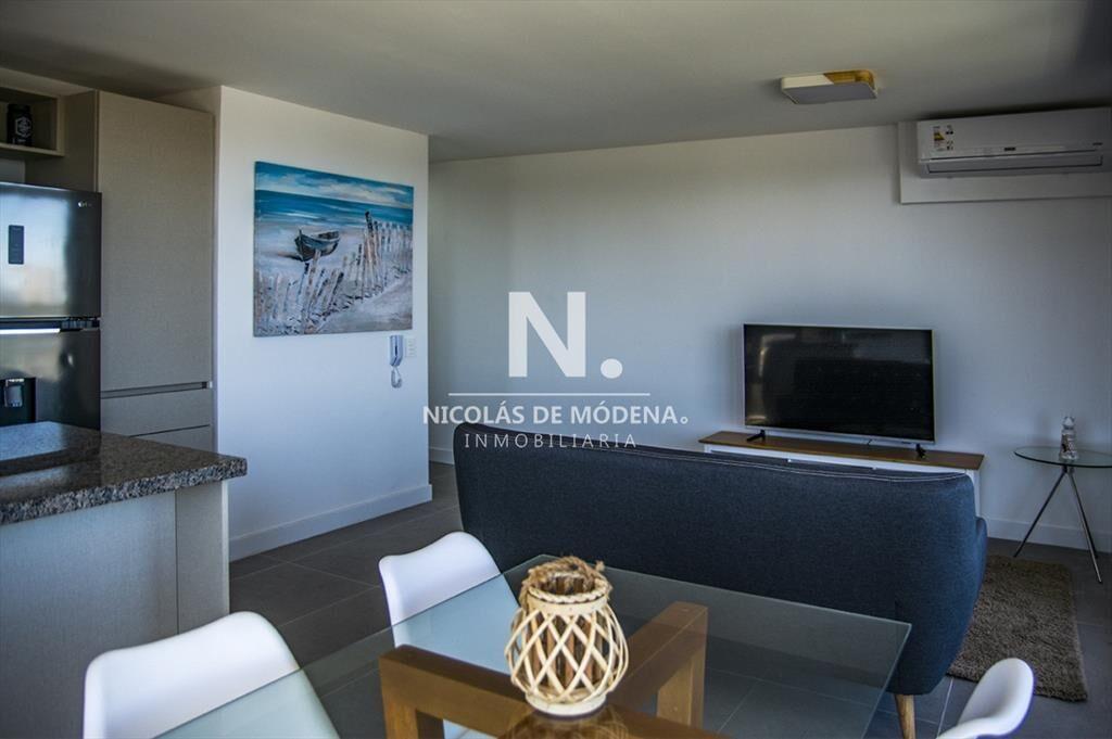 Apartamento de 2 dormitorios en Aidy Grill - del