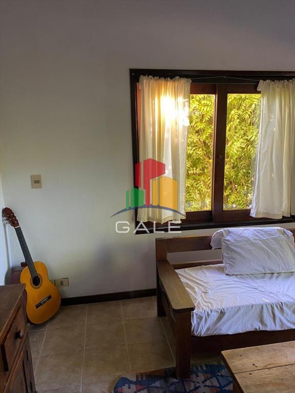 Casa en venta,a barrio Marly