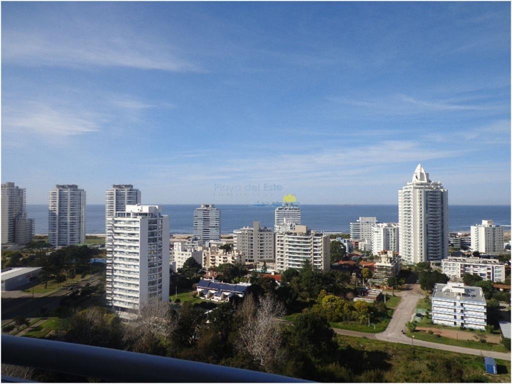 Apartamento en Venta de 2 dormitorios en Punta ,