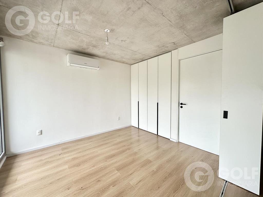 Venta apartamento 3 dormitorios con patio - con renta en Ba